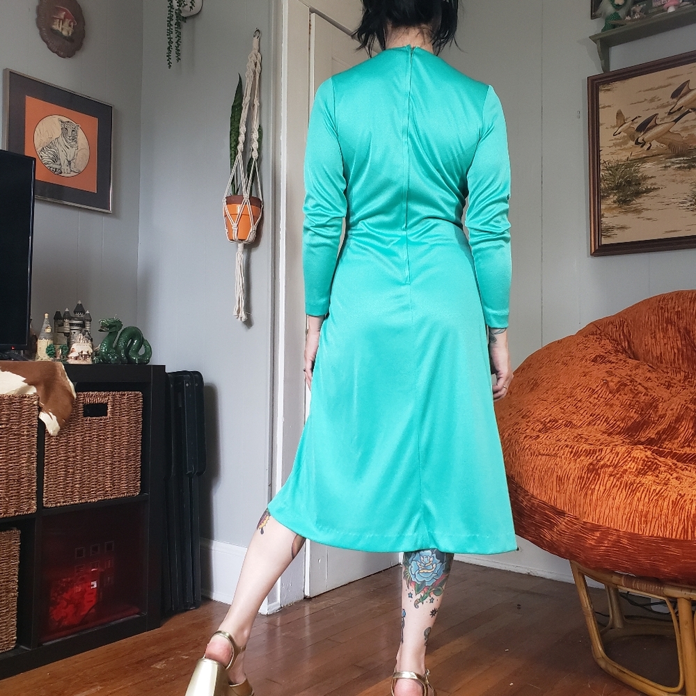 1970s Vintage Seafoam Green Handmade Long-sleeve Midi Dress Medium 70s Retro - Picture 11 of 13
